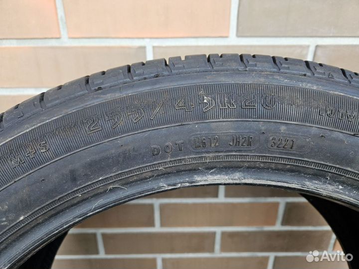 Goodyear Eagle RS-A 255/45 R20 101V