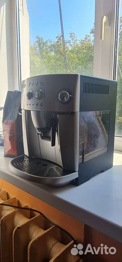 Кофемашина delonghi