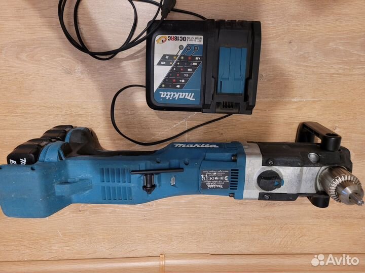 Угловая дрель Makita DDA460 + АКБ + зу