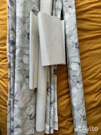 Остатки обоев после ремонта