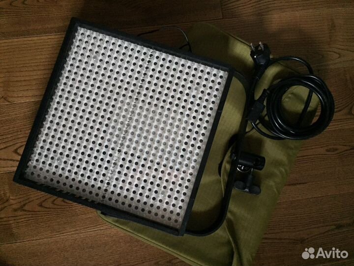 Litepanels 1x1 LS daylight-spot