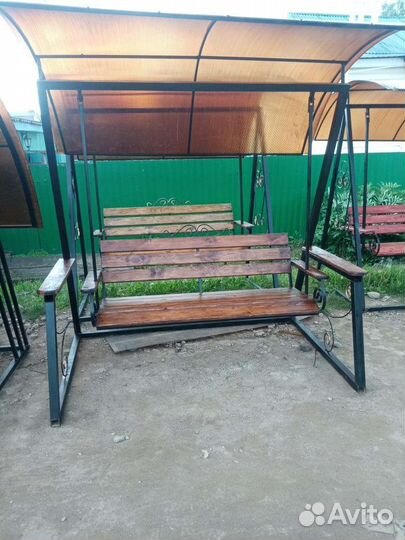 Садовые качели новые