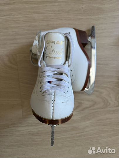 Коньки Graf Etude