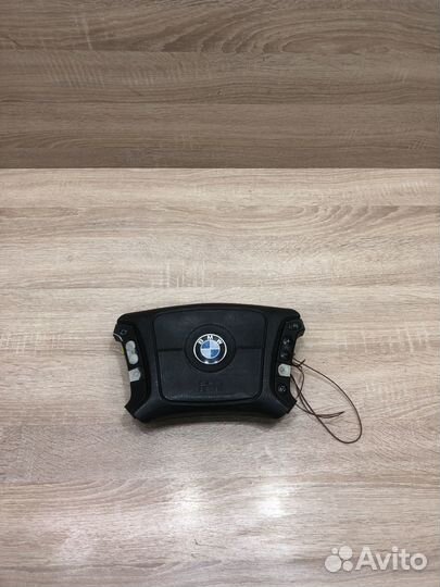 Подушка безопасности в Руль BMW 5 E39 мульти