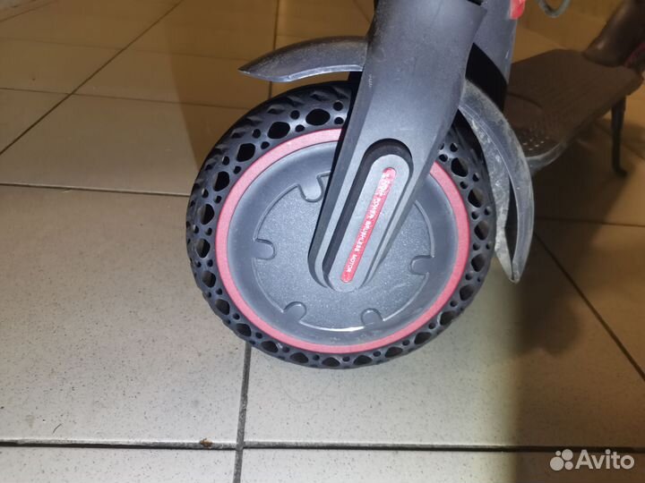 Самокат взрослый электрический Xiaomi mi365 pro