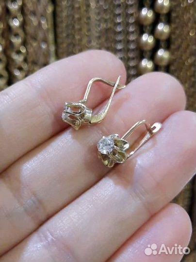 Золотые серьги