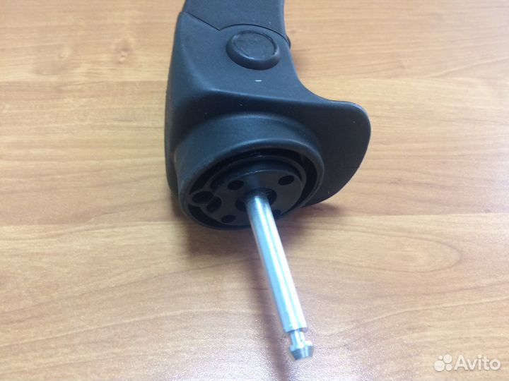 Вилка колеса коляски черная