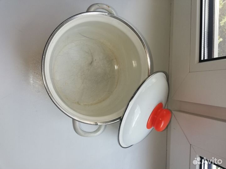 Кастрюля эмалированная бу