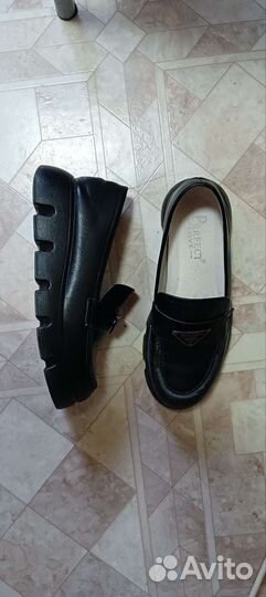 Лоферы школьная обувь
