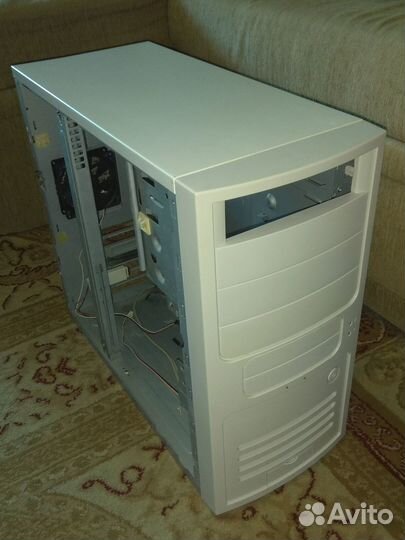 Корпус Inwin midi tower