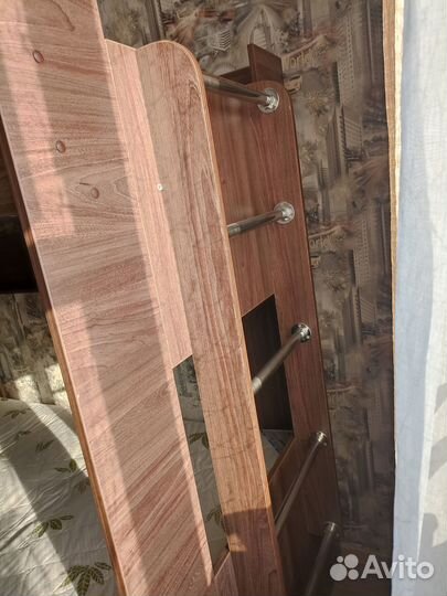 Двухъярусная кровать для детей