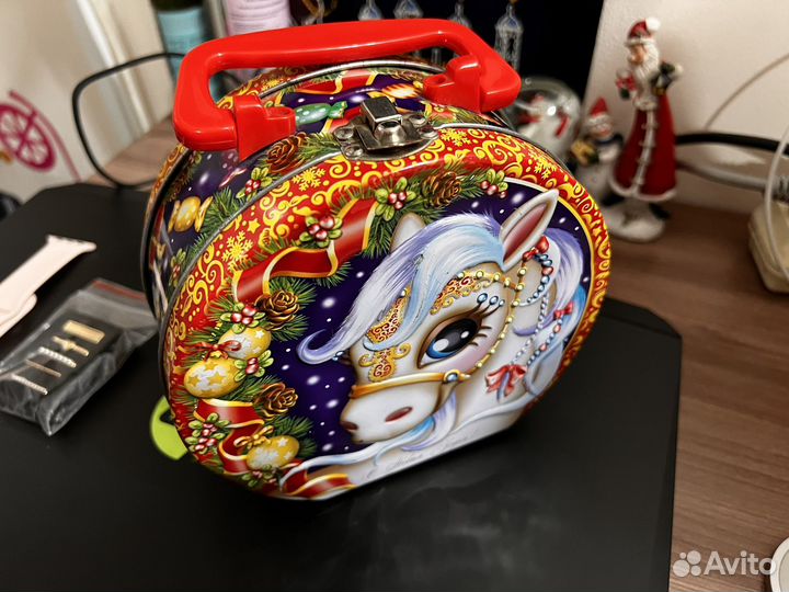 Новогодняя шкатулка для рукоделия