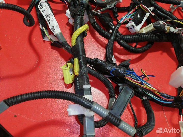 Проводка салона Toyota Corolla ZRE151 1ZR-FE