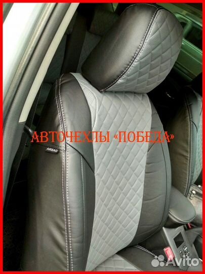 Чехлы Toyota Rav4 3 из экокожи чёрно-серые Ромб