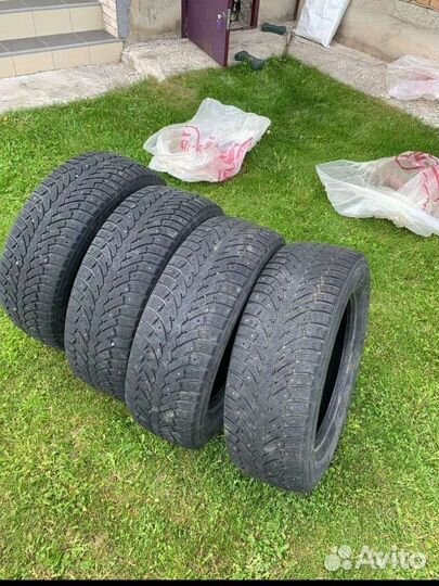 Pirelli Formula Ice 235/65 R17