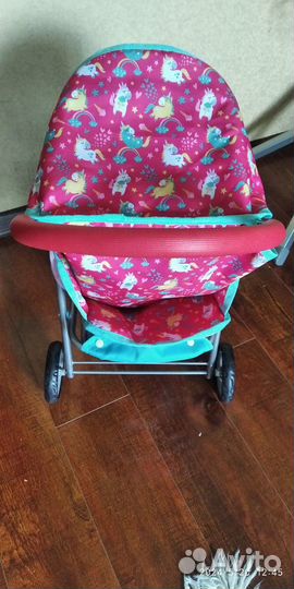 Коляска для куклы