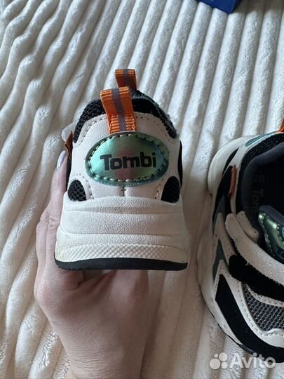 Кроссовки детские 20 размер