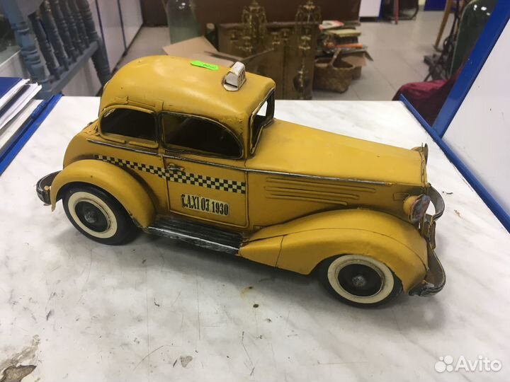 Модель такси металлическая