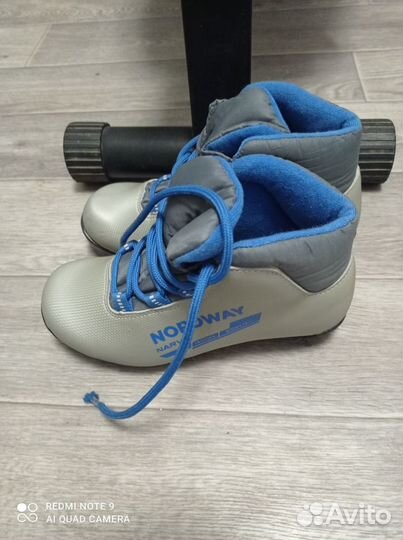 Ботинки лыжные детские