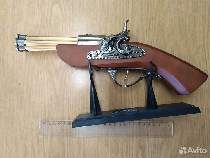 Зажигалка пистолет