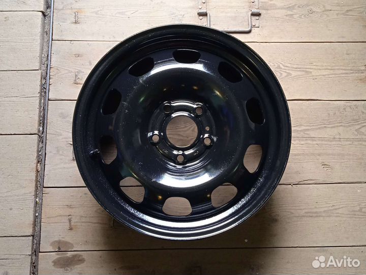 Диск на Renault Duster r16