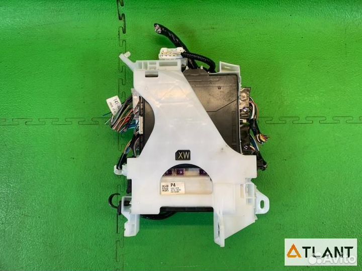 Блок предохранителей toyota harrier