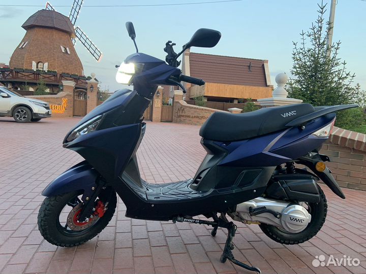 VMC Corsa RS Скутер