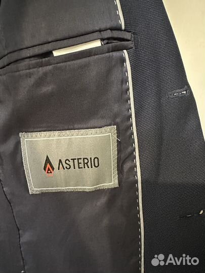 Школьный костюм Asterio