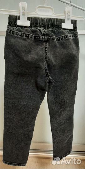 Продам джинсы для мальчика р. 104