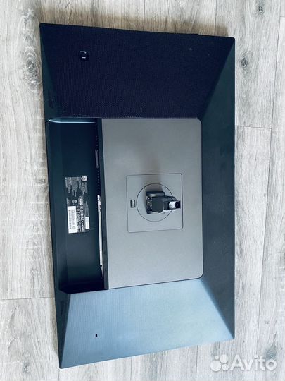 Монитор Philips 32M1N58