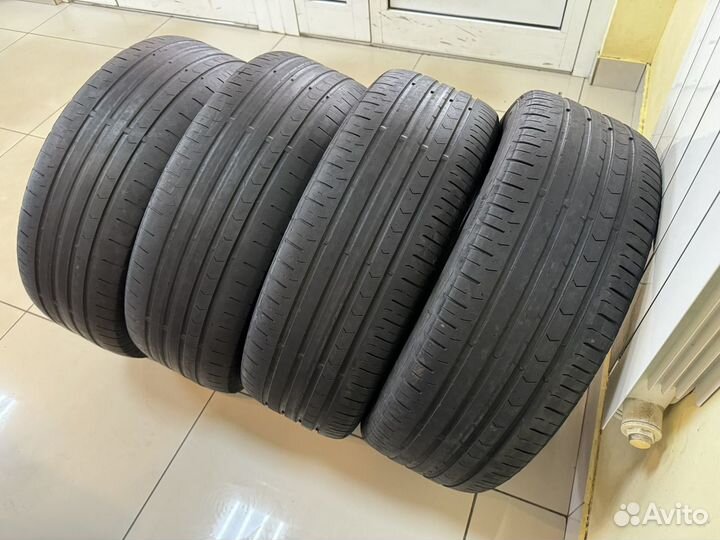 Continental ContiPremiumContact 5 215/60 R16 95H