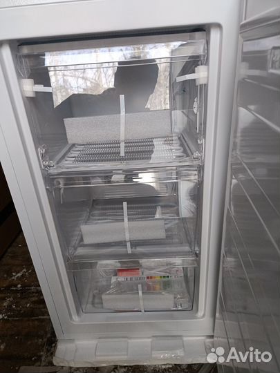 Новая морозильная камера