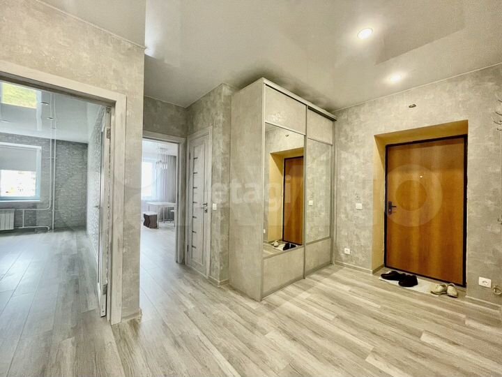 2-к. квартира, 80 м², 6/12 эт.