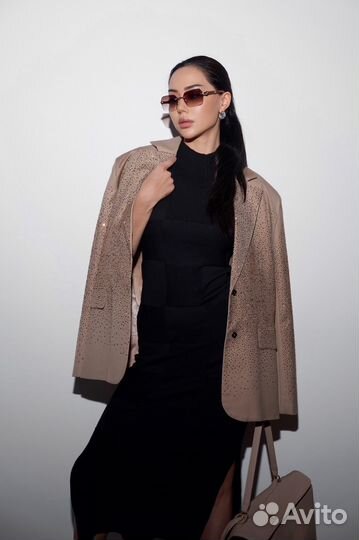 Пиджак женский оверсайз в камнях