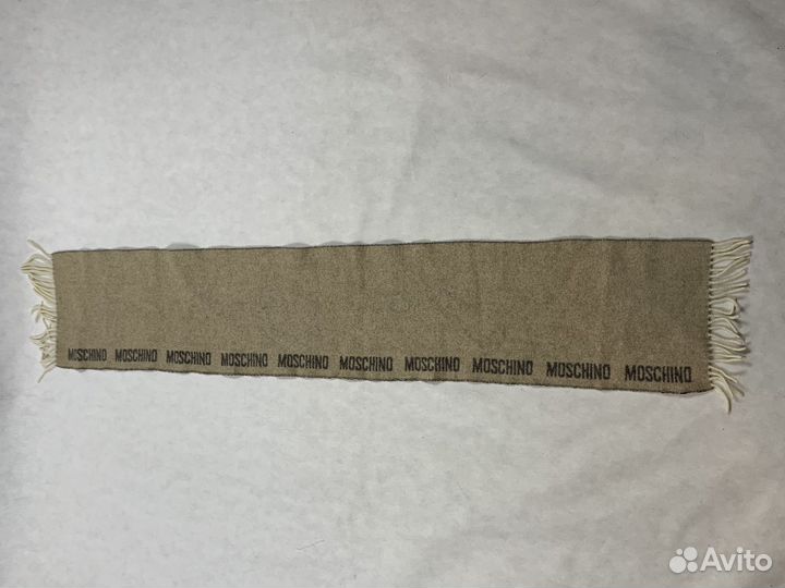 Шерстяной шарф Moschino