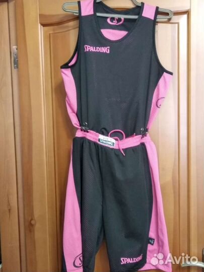 Баскетбольный костюм