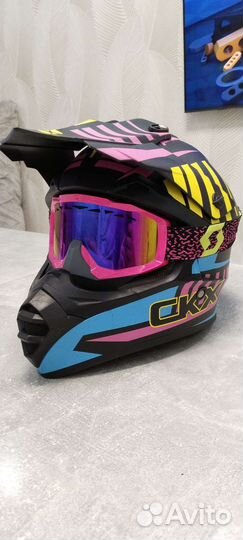 Шлем для снегохода