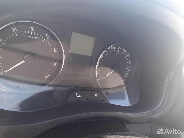 Панель приборов Шкода Фабиа 2 Skoda Fabia 2