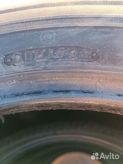 Bridgestone Blizzak Revo1 215/60 R17