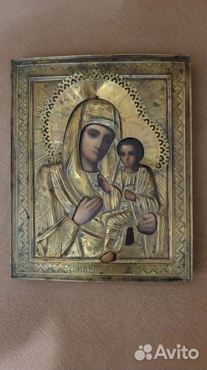 Старинная икона Богородица Тихвинская