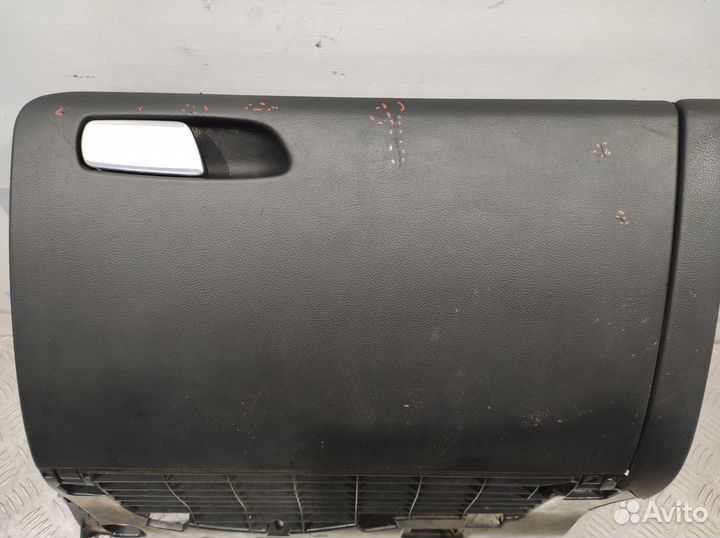 Бардачок Audi A4