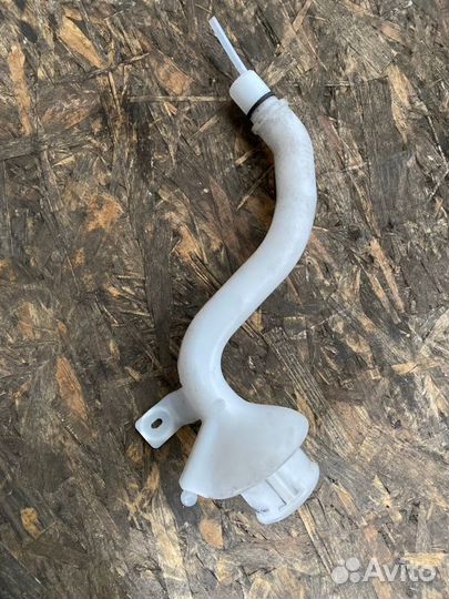 Горловина бачка омывателя Volvo Xc90 внедорожник