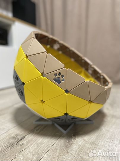 Лежанка для кошек