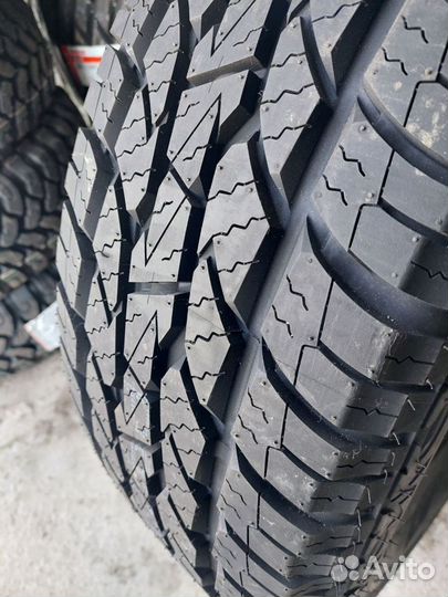 Maxxis AT-771 Bravo 215/70 R16 100T