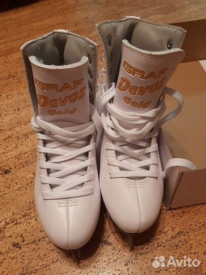 Коньки фигурные Graf размер 36