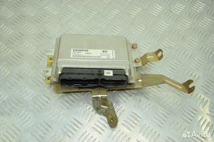 Блок управления двигателем Hyundai Elantra 2.0