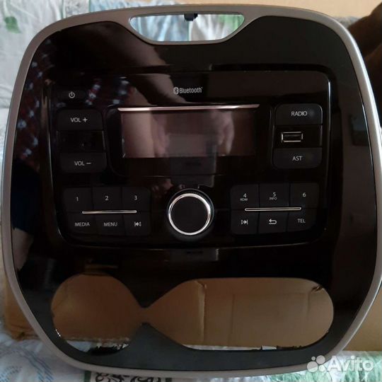 Автомагнитола Renault