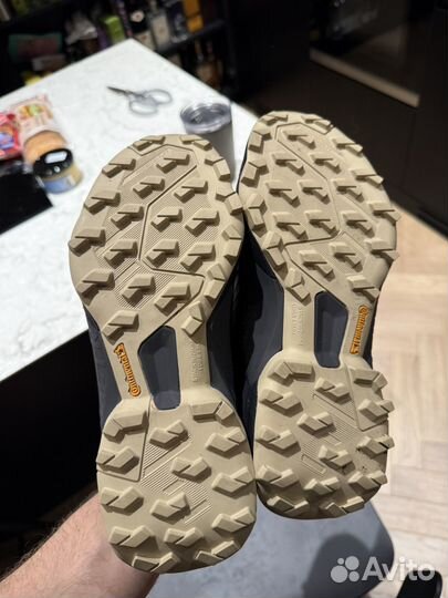 Кроссовки женские adidas 37