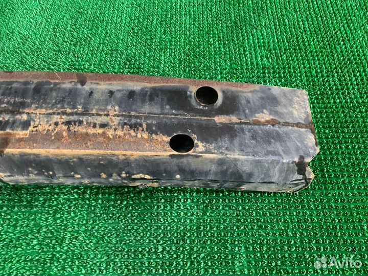 Жесткость бампера перед. Toyota Tundra