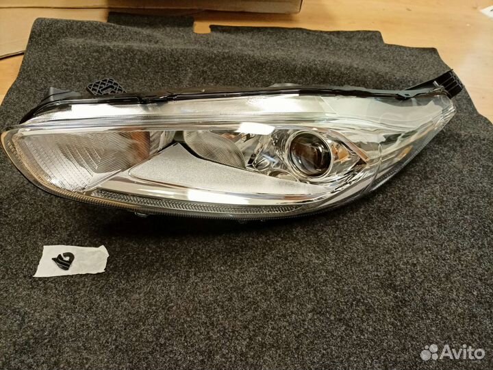 Фара левая ford fiesta MK6